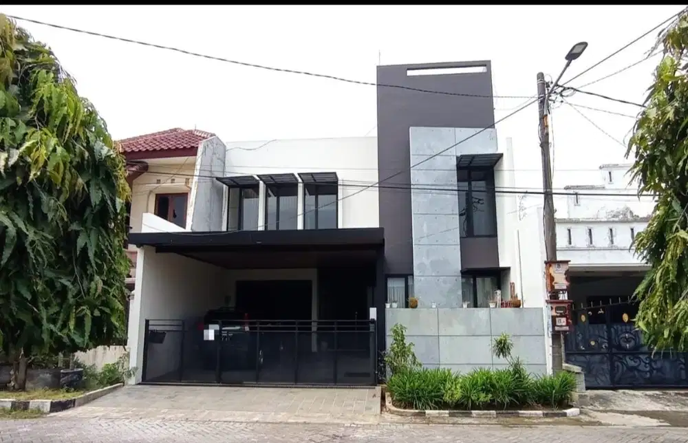 Rumah baru renovasi minimalis murah lokasi di Ketintang wiyata