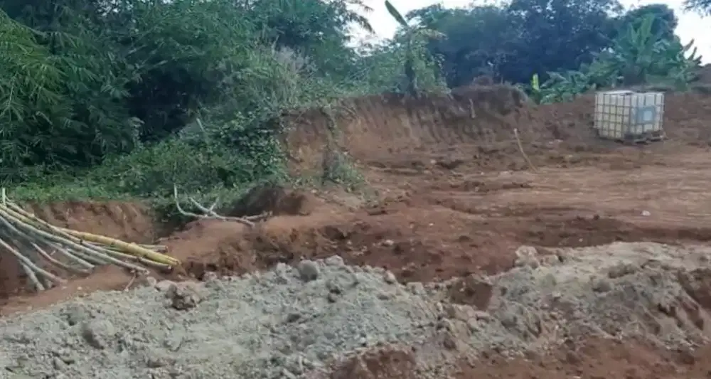 Dijial lahan kebun di purwakarta jawa barat