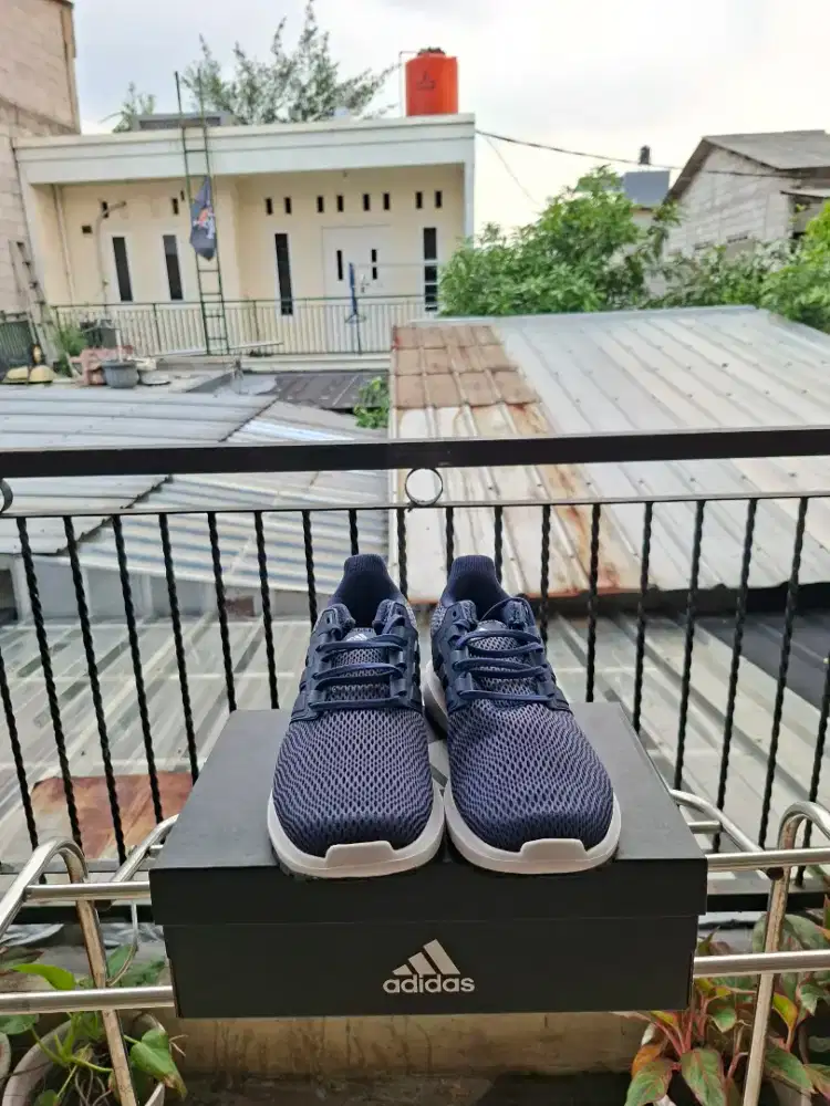 Sepatu Adidas Running Ultimashow Blue Mens Original