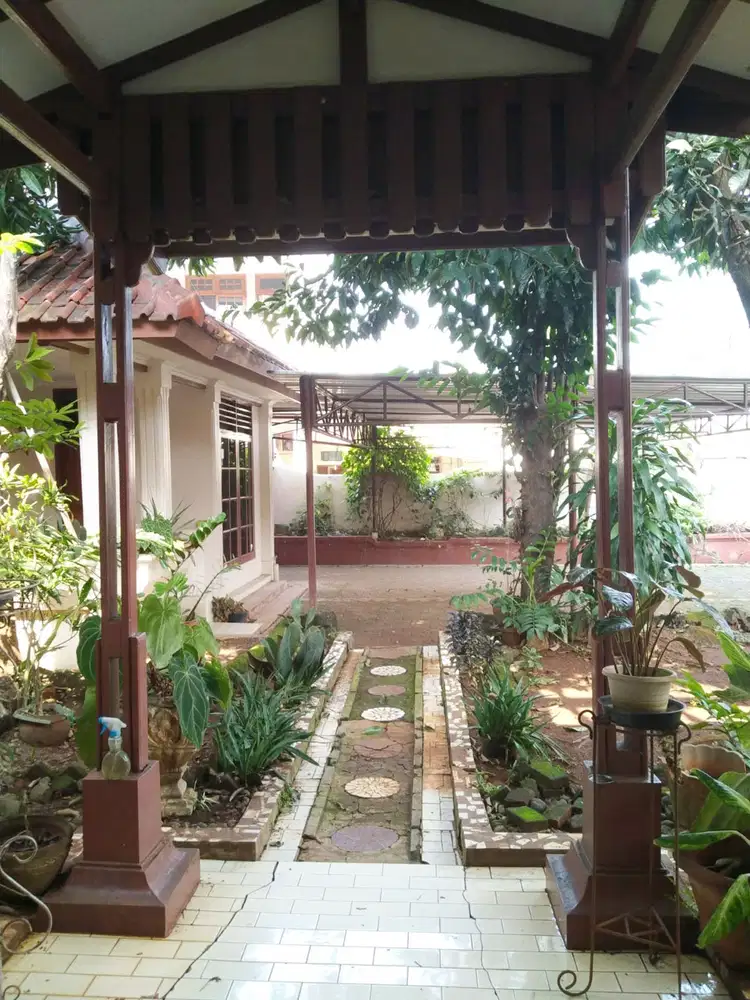 Di Jual Murah Rumah Cidodol Kebayoran Lama Komp SekNeg