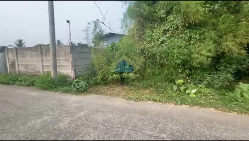 Dijual tanah pinggir jalan di Cisauk, Kab Tangerang, 1030 m2, SHM