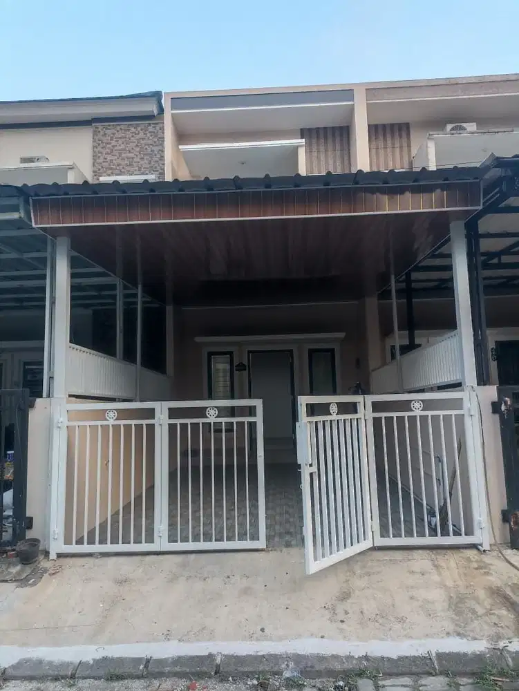 Rumah di Jual 2 lantai  citra raya