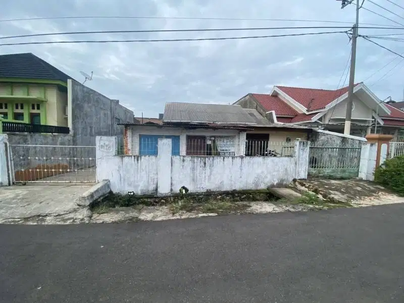 TANAH DI RAWA LAUT ENGGAL