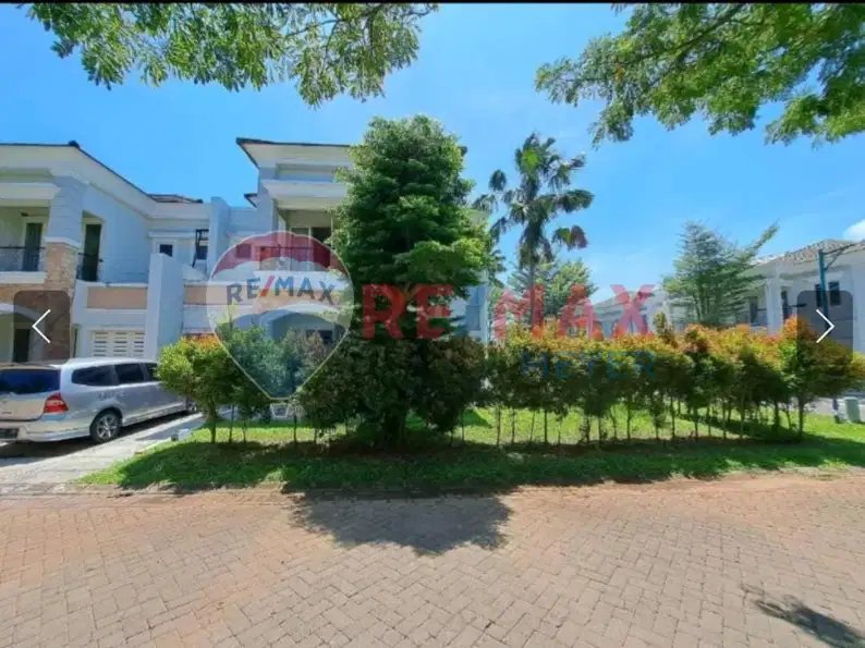 Dijual Rumah Mewah Semi Furnished di Daerah Tamalate, Makassar