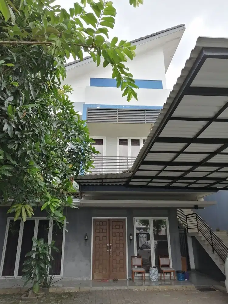 Dijual Rumah Luas 519M2 di Rawa Papan Jakarta Selatan