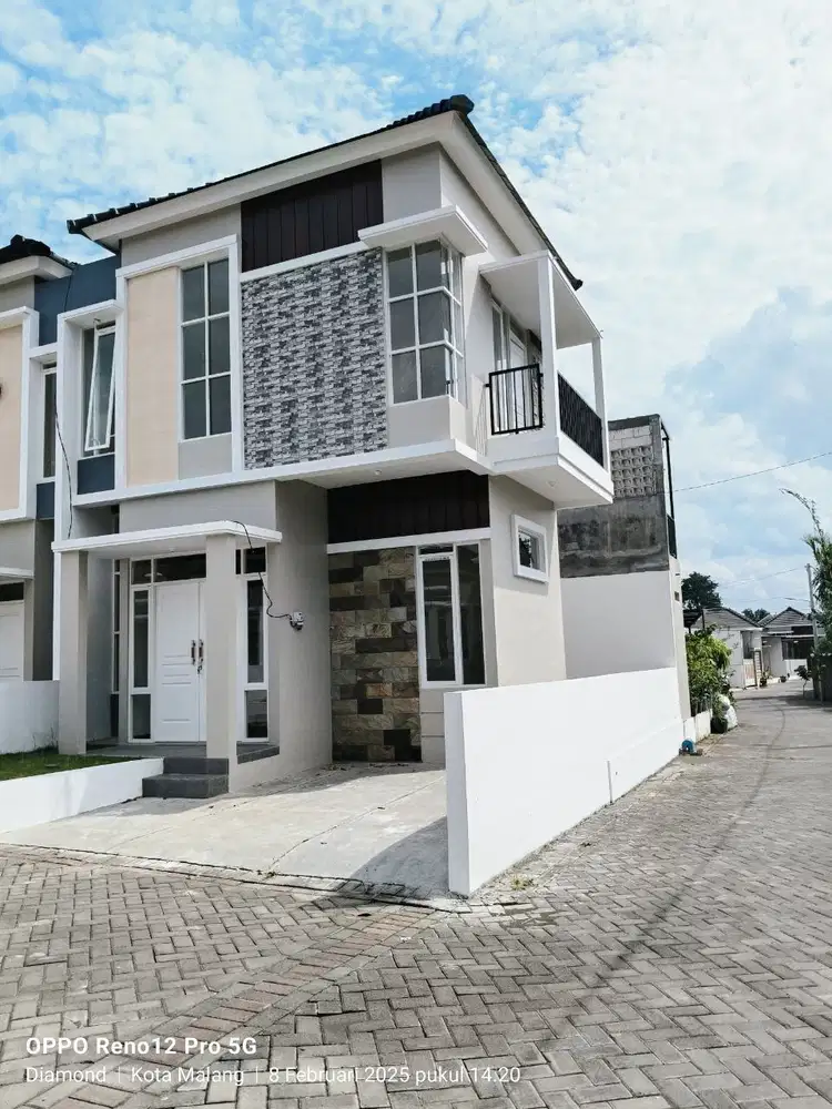 RUMAH MEWAH VIEW KEREN SIAP HUNI KOTA MALANG