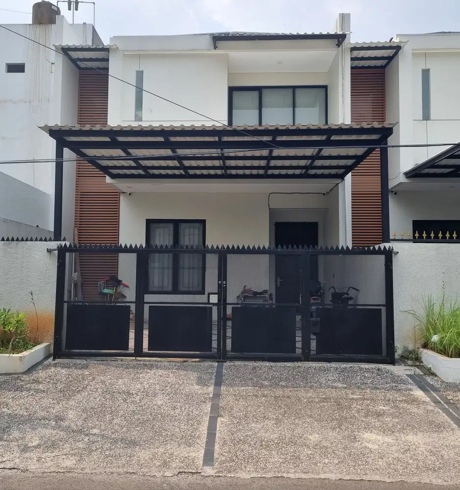 Rumah bagus full furnish di Meruya Jakarta Barat