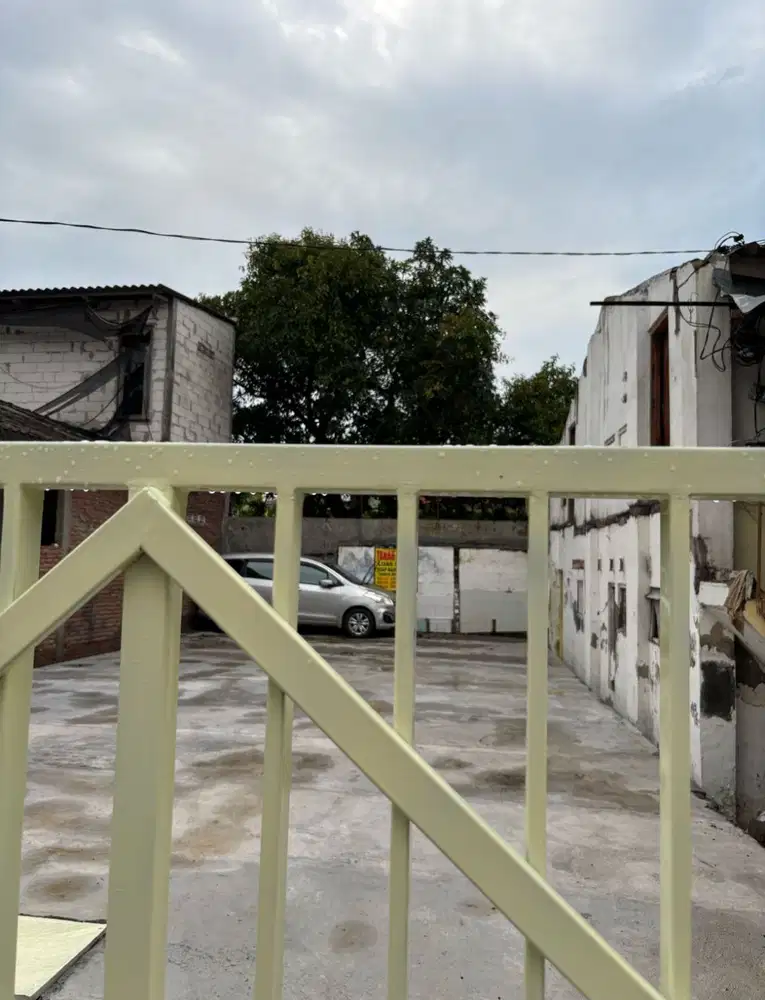 Tanah dalam komplek di Kalikepiting. Sudah Pondasi. Siap bangun