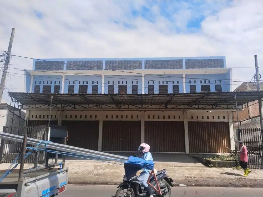 Dijual 5 Ruko Jl. Raya Serang - Pandeglang, luas tanah 1000 m2, SHM