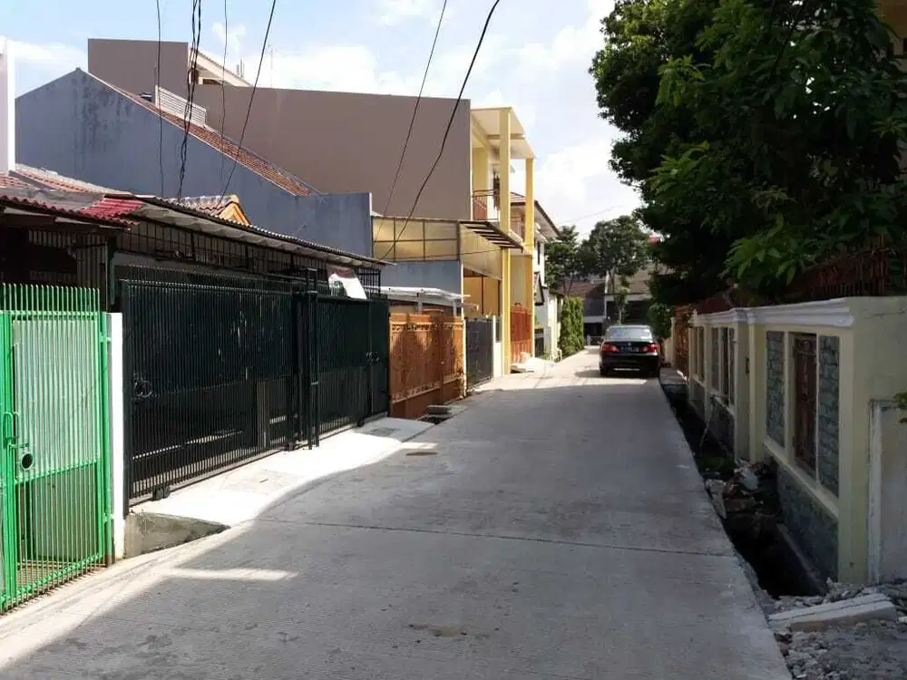 DISEWA Rumah di Kelapa Gading. Rapi, Nyaman, dan Strategis