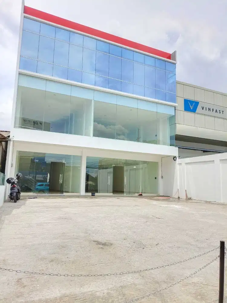 Dijual Ruko baru dijalan Pahlawan,Rempoa,Jakarta Selatan.