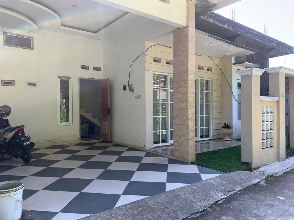 VILLA BATU MURAH SIAP HUNI DEKAT TEMPAT WISATA
