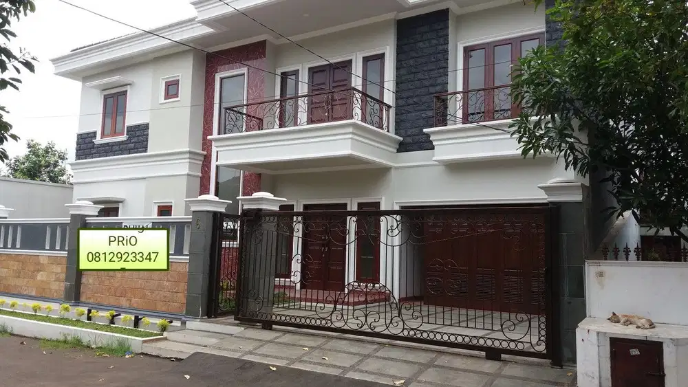 Rumah Mewah plus kolam renang di Kav AL Duren Sawit Jaktim