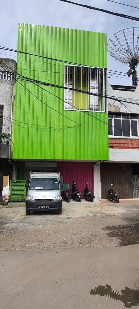 Ruko beserta bisnis catering omset 11 M pertahun di Cakung Jaktim