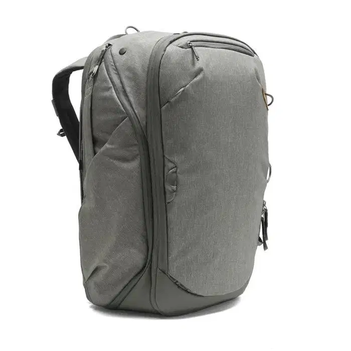 Peak Design Travel Backpack 45L NEW