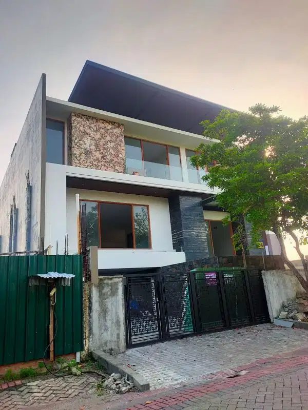 NEW GRAHA FAMILI 3LT  ADA LIFT  SMART HOME CIAMIK