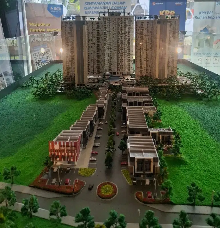 Ruko BSD 1.3M-an. Jalan Boulevard.