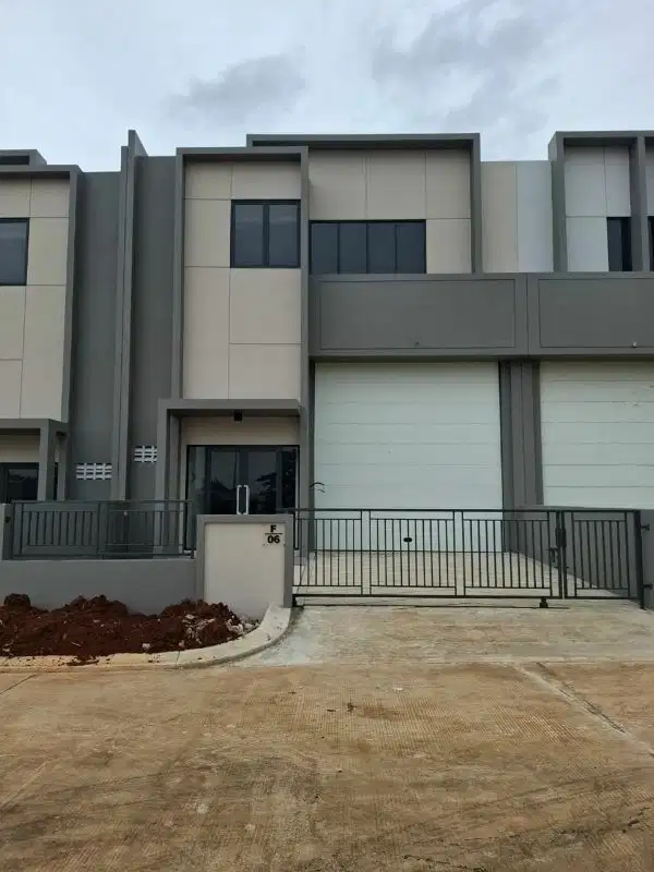 Disewakan gudang baru taman tekno BSD city