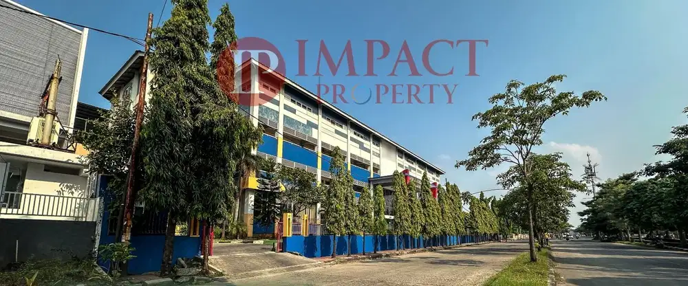 GEDUNG  DIJALAN RAYA BESAR JAKARTA UTARA , BANGUNAN LUAS, STRATEGIS, (js.1482)