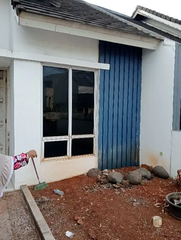 Di Jual Rumah di Puspitek Tangsel