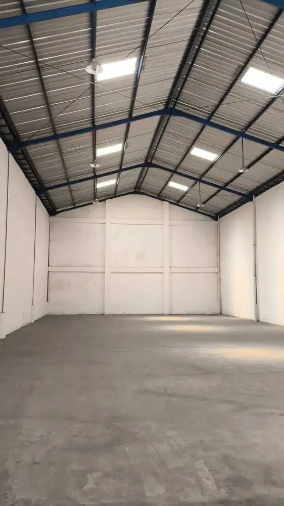 Sewakan MURAH Gudang CASA KRIKILAN DRIYOREJO