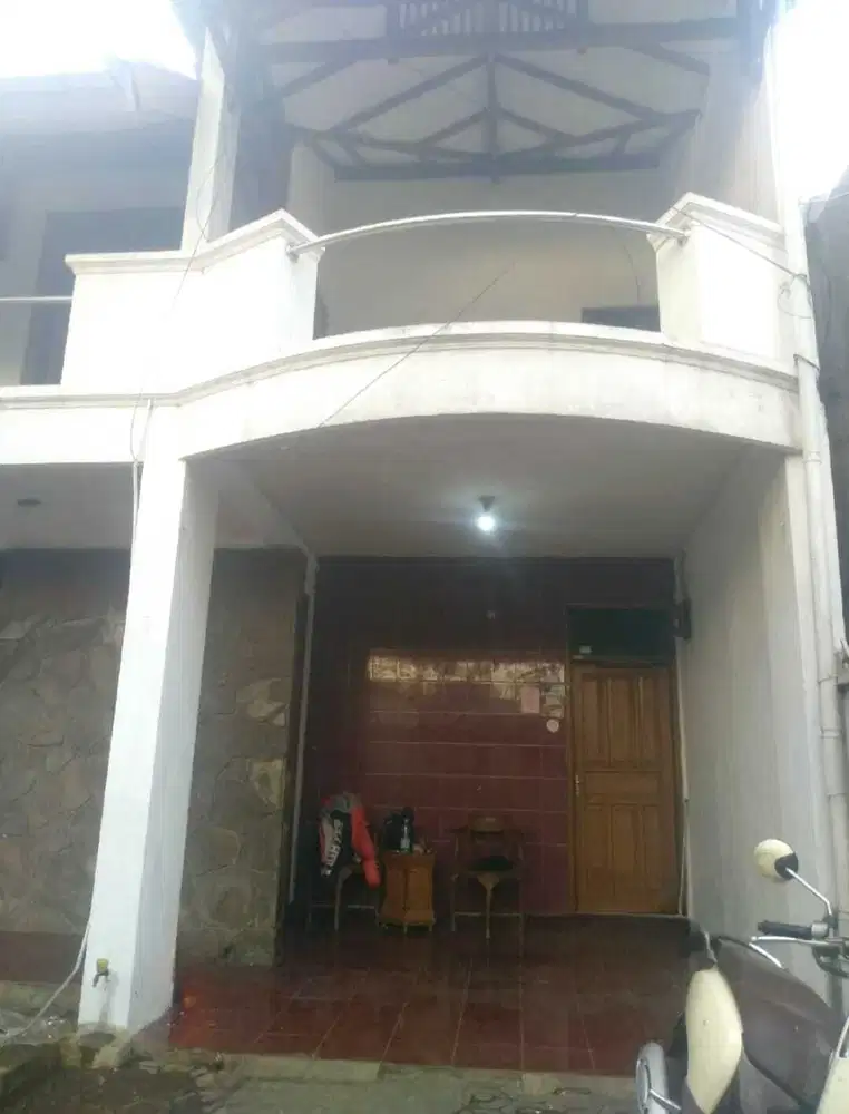 RUMAH DUA LANTAI SIAP HUNI DI UJUNGBERUNG BANDUNG