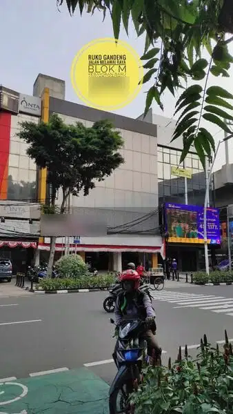Jual cepat Ruko gandeng 6 lantai Melawai Raya Blok M Kebayoran baru
