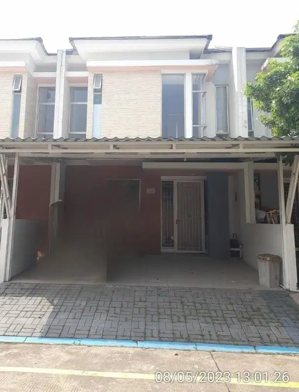 Rumah 2 lantai Siap Huni Dekat Sekolahan