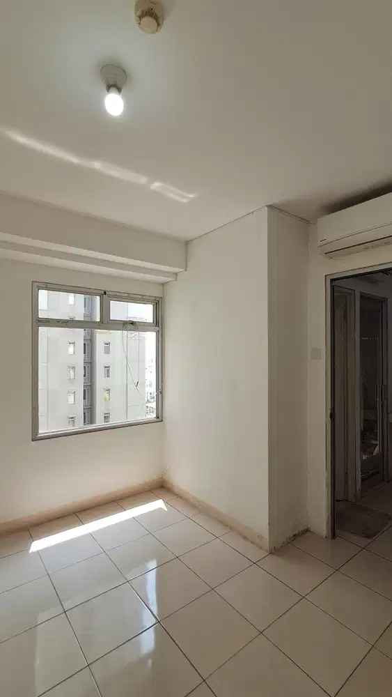 Apartemen Green Bay Pluit Jakarta Utara 2BR Unfurnished Terpasang 2 Ac