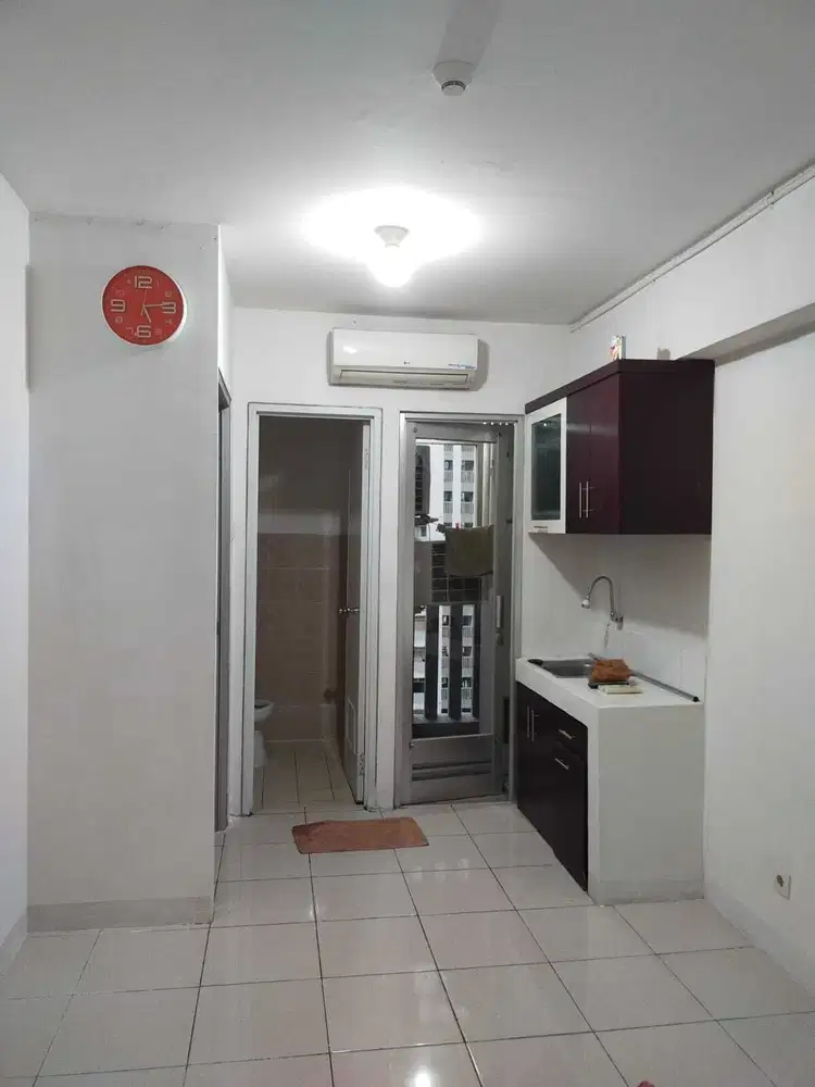 2 Bedroom Apartemen Kosongan Sudah ada Kitchen dan AC Termurahhh