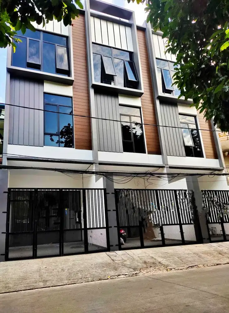 Dijual Cepat 3 unit Ruko Gandeng Brand New di Kavling Polri Jelambar,