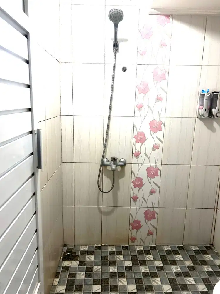 JUAL RUMAH MEWAH DI SEKITARAN STADION MANGUHARJO SLEMAN YOGYAKARTA