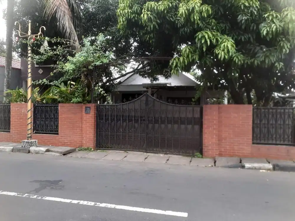 Dijual Cepat Rumah di Depok Luas 665 m2 6,5 M Nego