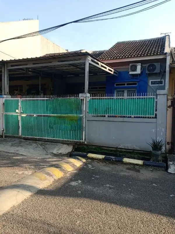 Rumah 1 lantai strategis di Taman Royal dekat stasiun batuceper