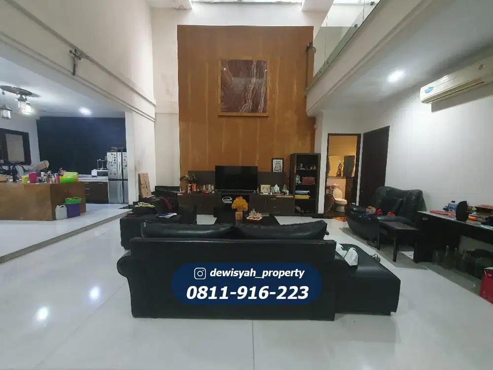 Dijual Rumah Cluster Manyar PIK, 3 Lantai, 4 BR, Jakarta Utara