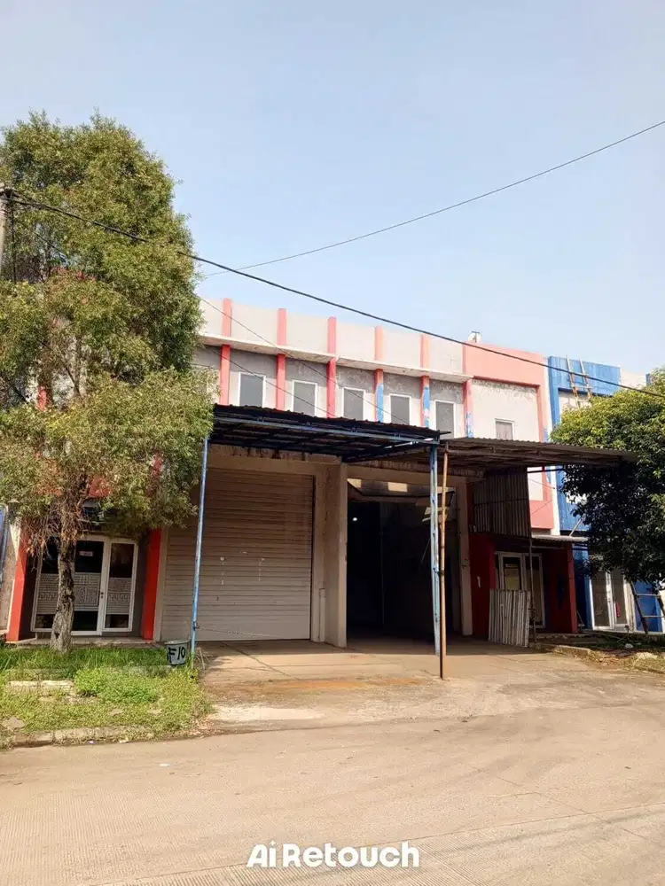 Dijual gudang 2 lantai bizpoint