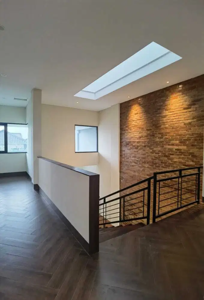 Jual rumah mewah ,  baru Kota Baru Parahyangan