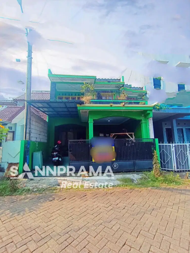 Dijual rumah second 2 lantai murah dlm perumahan maharaja,Depok