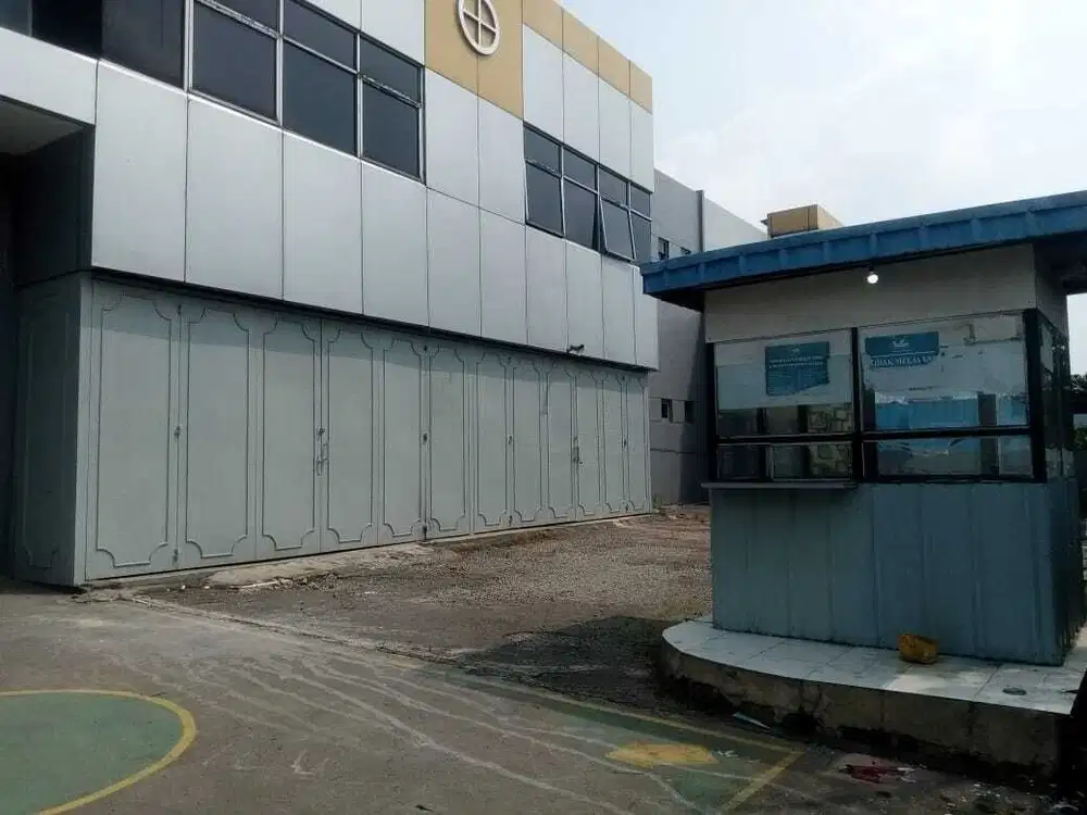 Disewakan Gudang Ready dijababeka Luas 1400