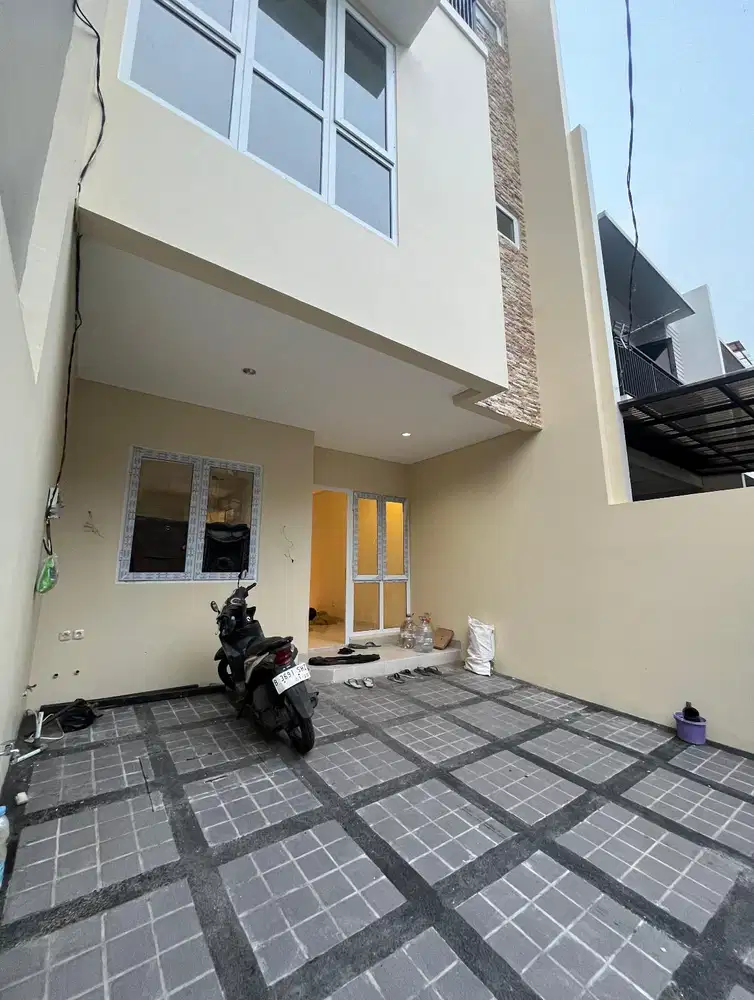 V029 RUMAH BARU 5x16.25 DURI KEPA 10 MENIT KE MALL CENTRAL PARK