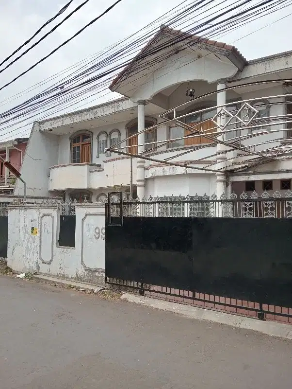 Di Jual Rumah di Cirendeu Indah Ciputat . Tangerang
