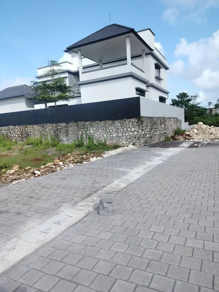 Tanah kavling dekat tebing pantai Pandawa 200m2 idr 9 jt/m2
