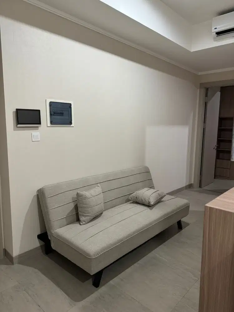 Disewakan Apartemen 2 Kamar Menara Jakarta Furnished