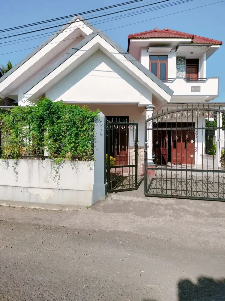 Rumah Kampung Yang Luas dan Asri di Karangploso Malang