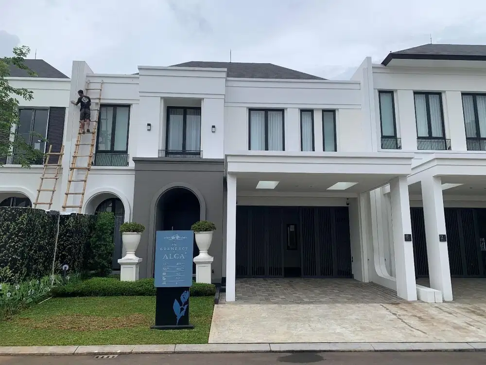 Dijual rumah super mewah gramercy alam sutra Tangerang Selatan