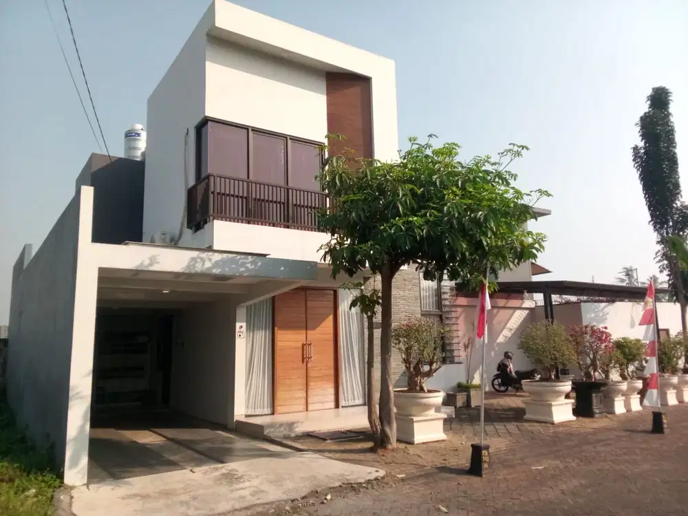 Dijual rumah siap huni di kepanjen malang