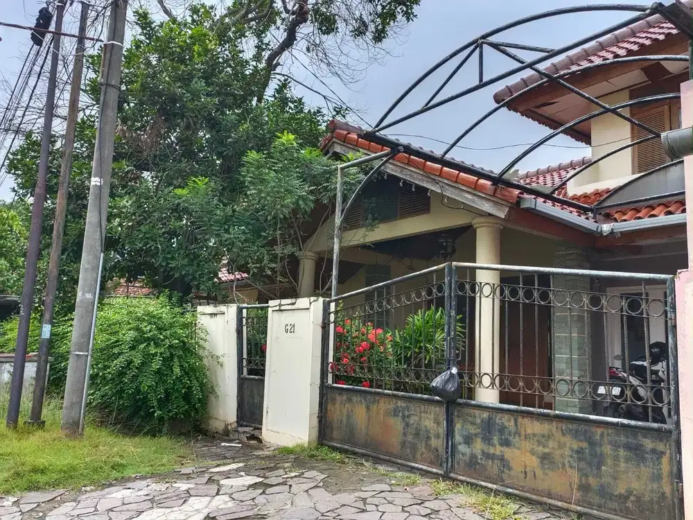 DiJual Rumah ( hitung tanah )diPerumahan PN Timah Pondok Labu,Jaksel