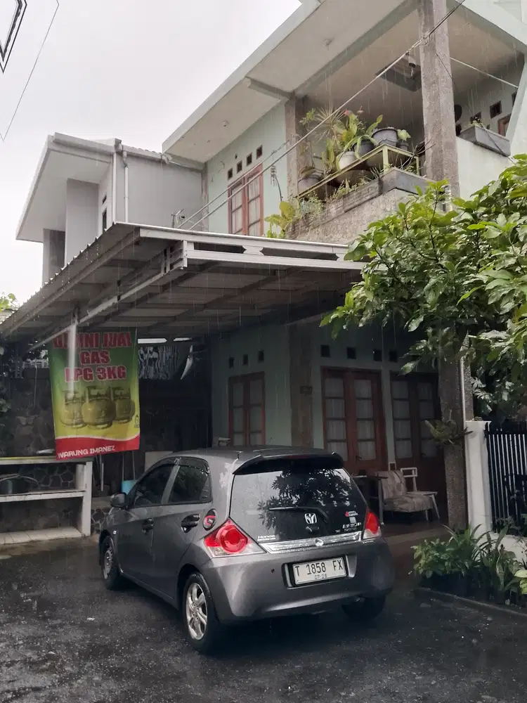 Jual Rumah 2 Lantai Cipamokolan Riung bandung