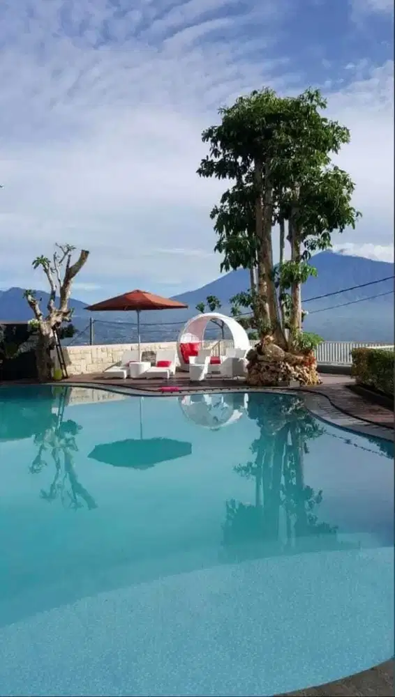 Villa mewah kolam renang panderman hill batu