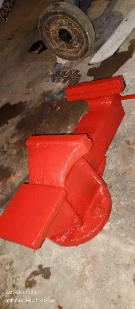 JUAL ragum ukuran 8 inch